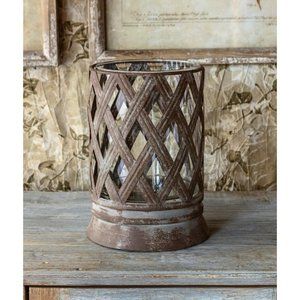 Metal Lattice Candle Holder
